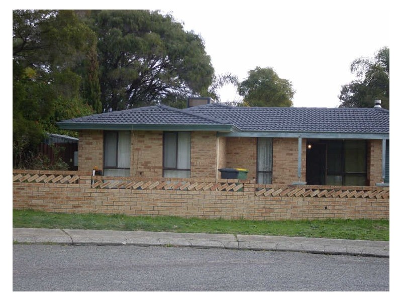 15 Lubberdina Court, Gosnells WA 6110