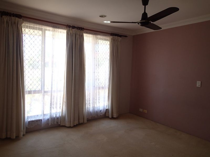16 Moonstone, Gosnells WA 6110