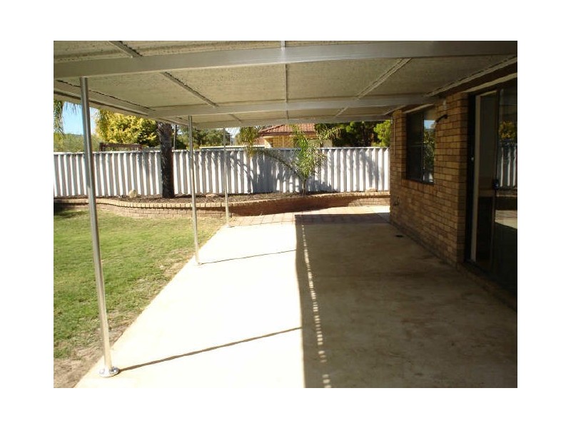 28 Miranda Way, Gosnells WA 6110