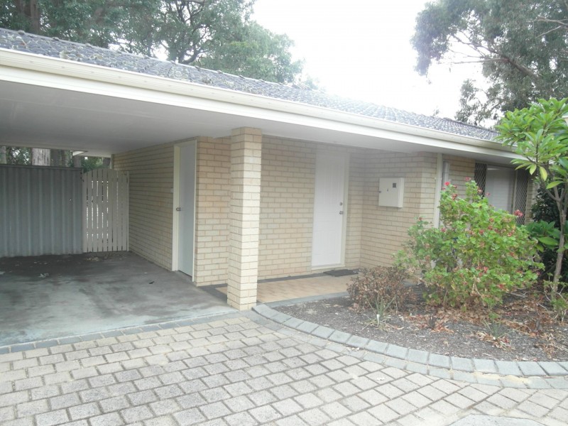 4/2 Egan Street, Armadale WA 6112