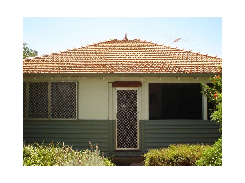 122 Wheatley Street, Gosnells WA 6110