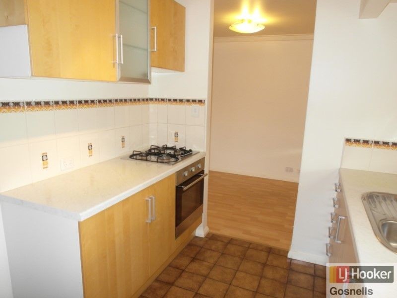 7 Clovertree Street, Maddington WA 6109