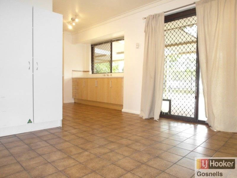 7 Clovertree Street, Maddington WA 6109