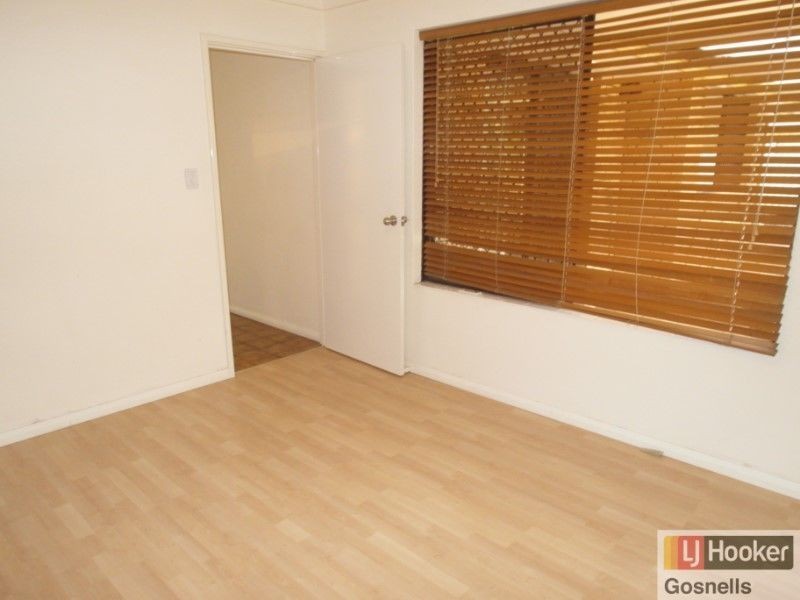 7 Clovertree Street, Maddington WA 6109