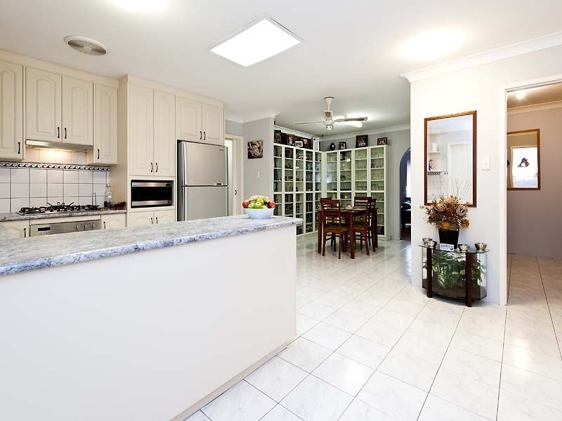 36 Windsor Drive, Gosnells WA 6110