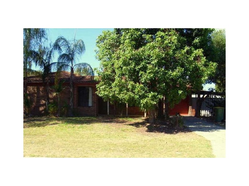 4 Blackwood Street, Gosnells WA 6110