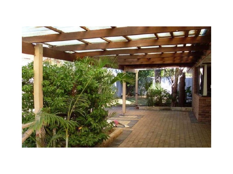 4 Blackwood Street, Gosnells WA 6110