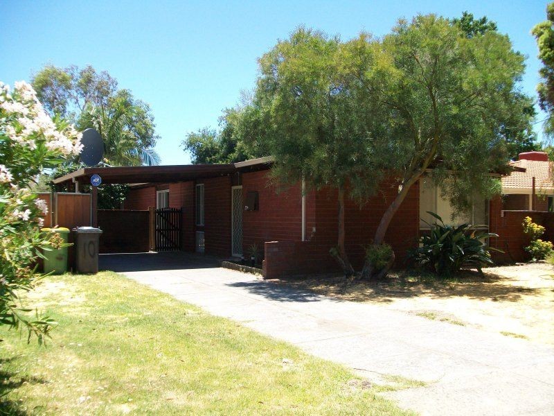 10 Helena Court, Thornlie WA 6108