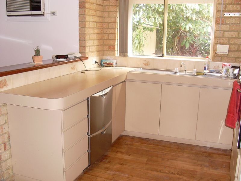 16b Dorigo Place, Gosnells WA 6110