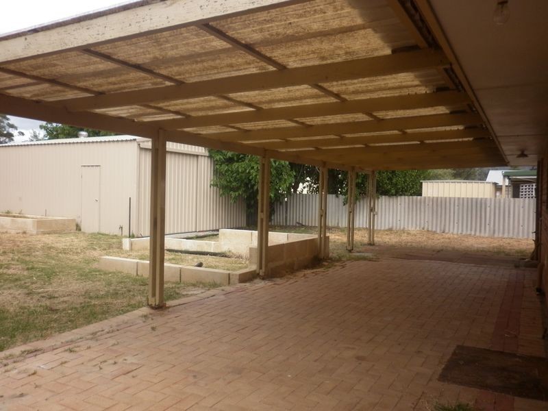 20 Harold  Street, Gosnells WA 6110