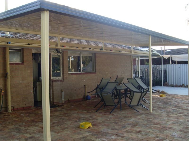 72 Eudoria Street, Gosnells WA 6110