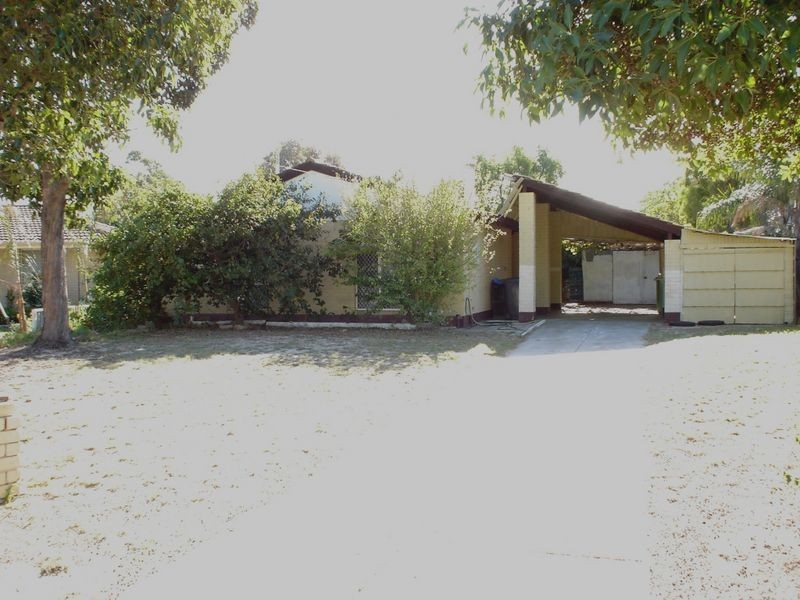 9 Coachwood Way, Maddington WA 6109