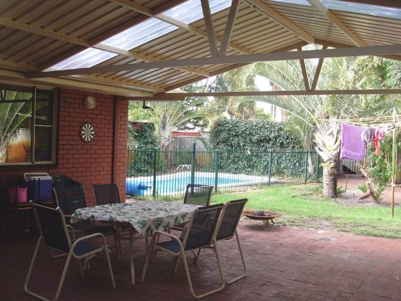 18 Orelstone, Gosnells WA 6110