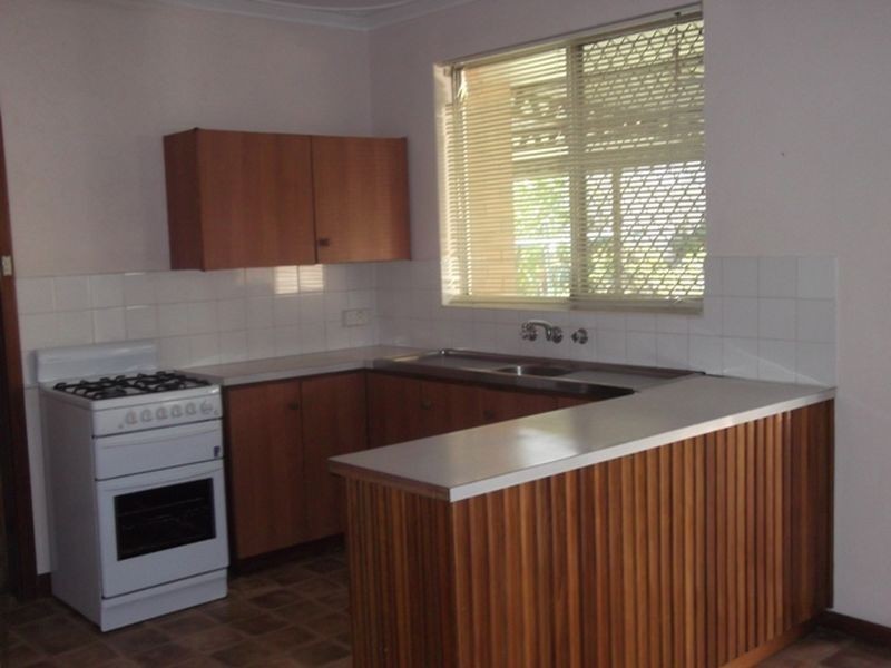 20 Eileen Street, Gosnells WA 6110