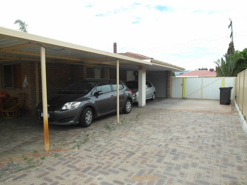 61 Swingler Way, Gosnells WA 6110