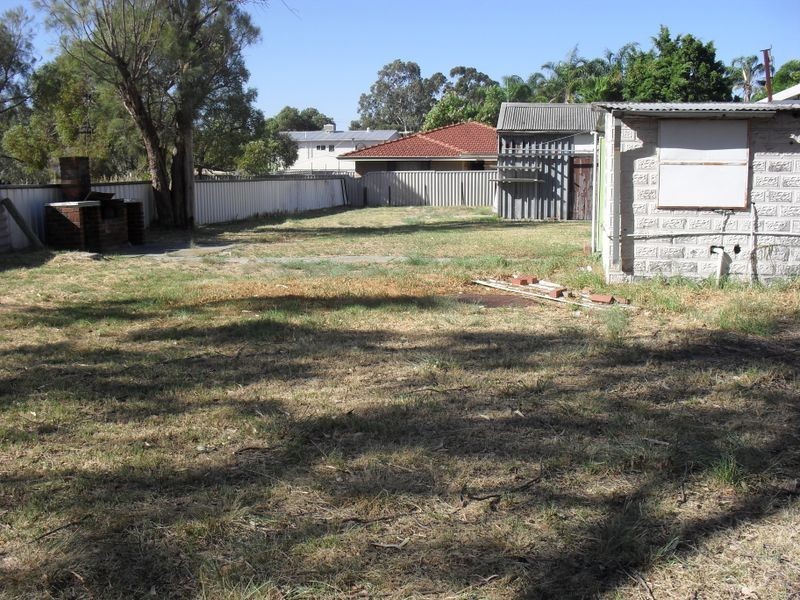 135 Dorothy Street, Gosnells WA 6110