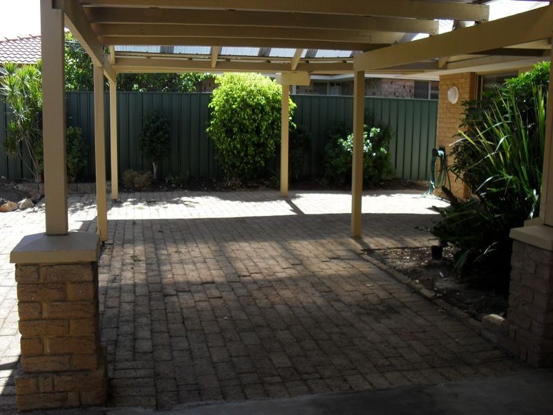 1 Timbercrest Road, Thornlie WA 6108