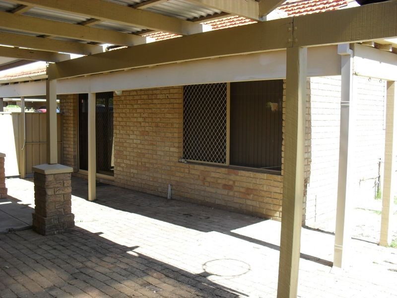 1 Timbercrest Road, Thornlie WA 6108