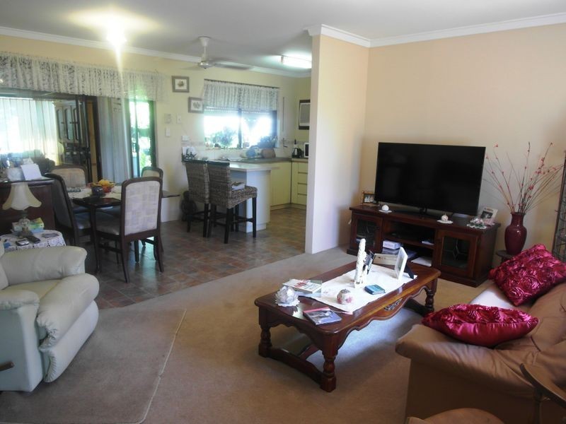 21 Dwyer Crescent, Gosnells WA 6110