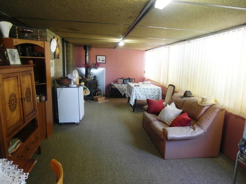 21 Dwyer Crescent, Gosnells WA 6110