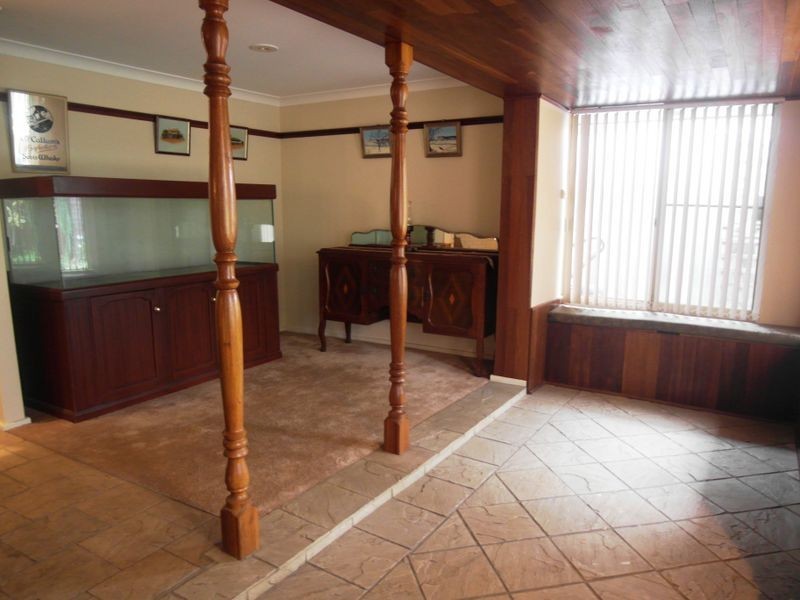 10 Sovereign Drive, Thornlie WA 6108