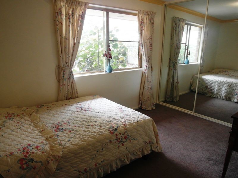 10 Sovereign Drive, Thornlie WA 6108