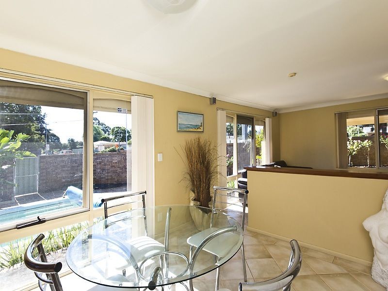 2 Jenkinson Street, Gosnells WA 6110