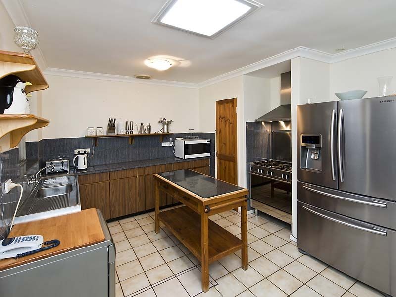 3 Orsett Way, Gosnells WA 6110