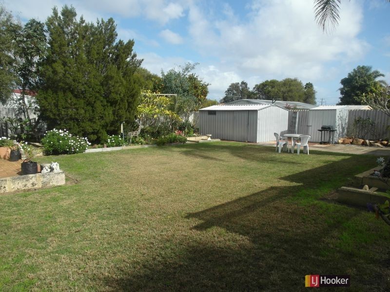 56 Wooramel Crescent, Gosnells WA 6110