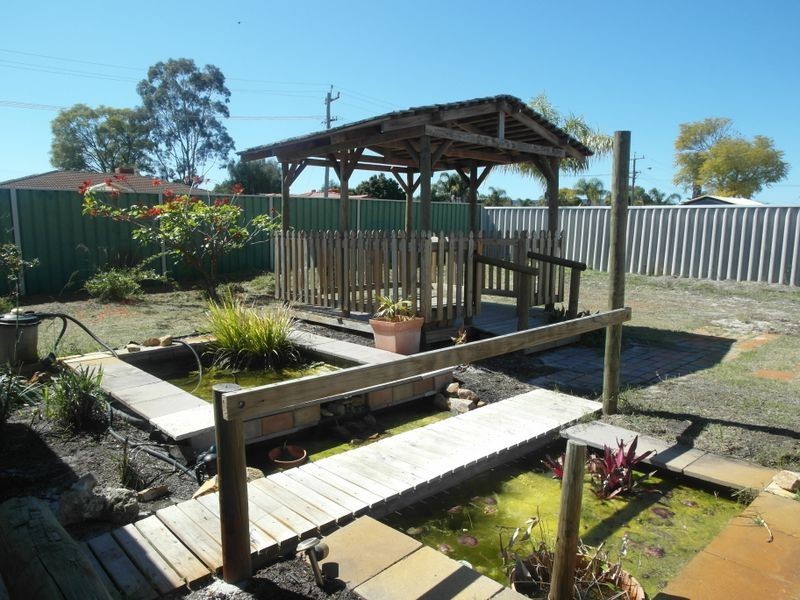 8 Jacana Place, Gosnells WA 6110