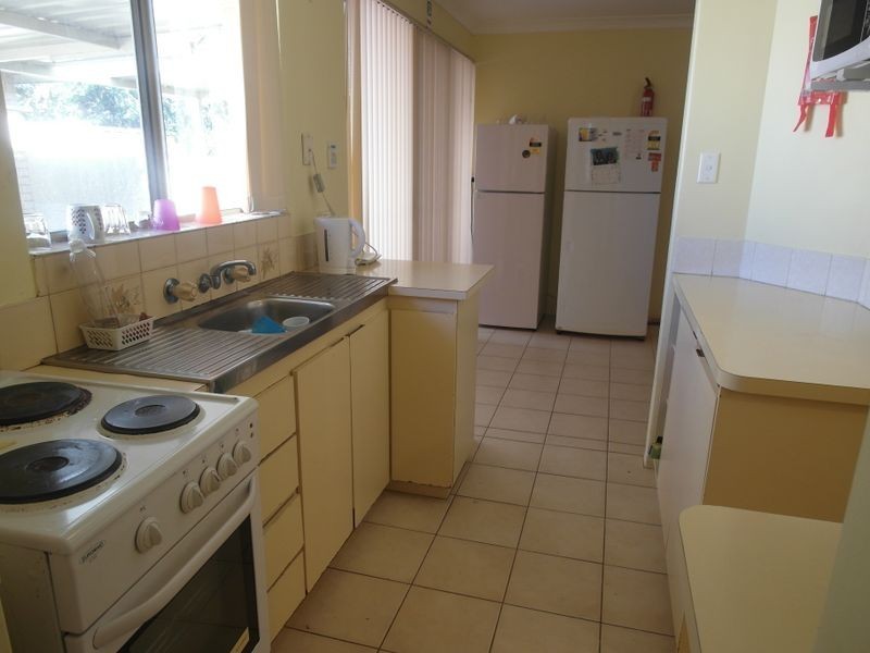 1/25 Quarram Way, Gosnells WA 6110