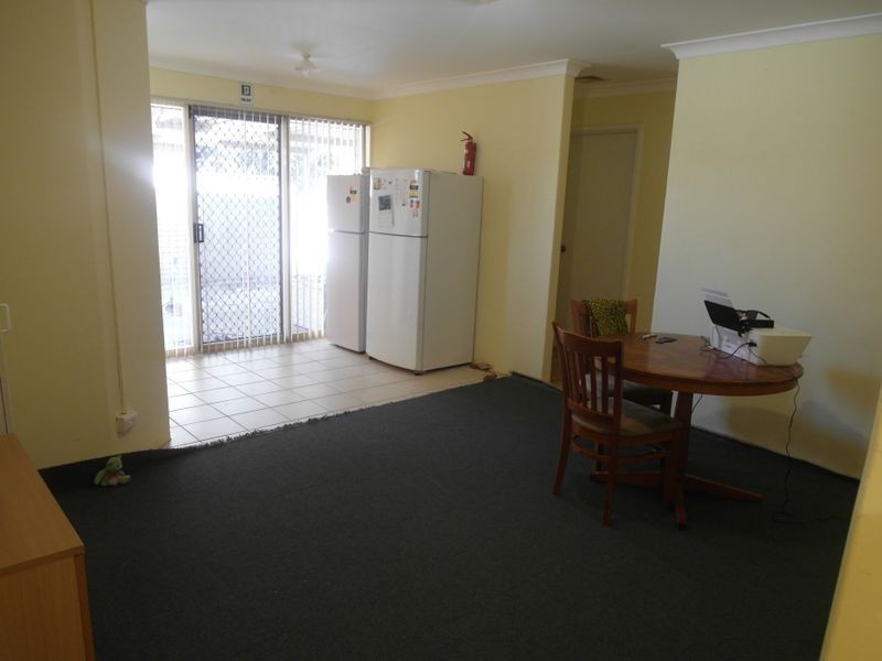 1/25 Quarram Way, Gosnells WA 6110