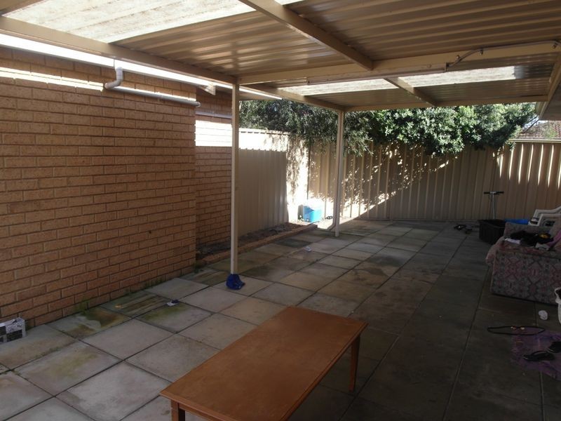 1/25 Quarram Way, Gosnells WA 6110