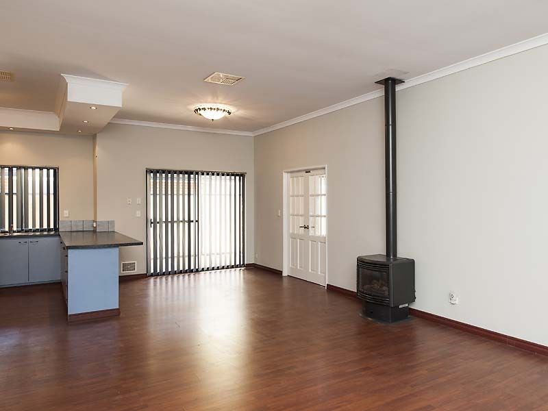 11 Prince Regent Blvd, Gosnells WA 6110