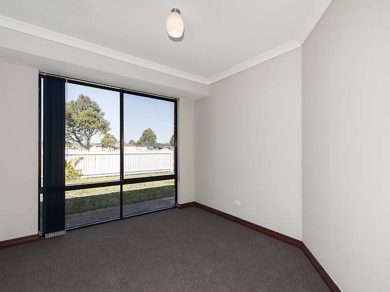 11 Prince Regent Blvd, Gosnells WA 6110