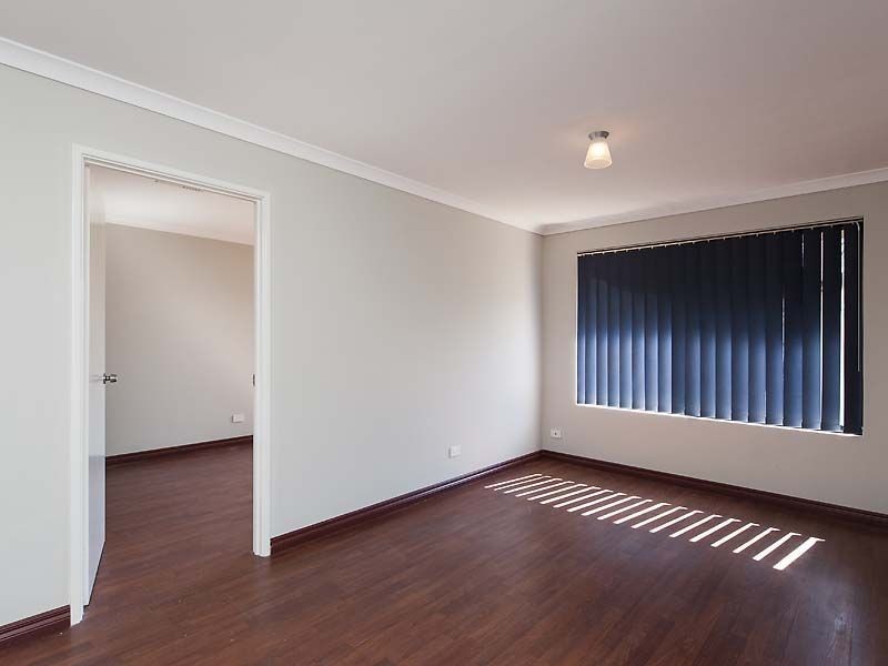 11 Prince Regent Blvd, Gosnells WA 6110