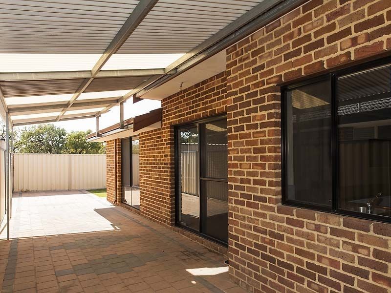 11 Prince Regent Blvd, Gosnells WA 6110