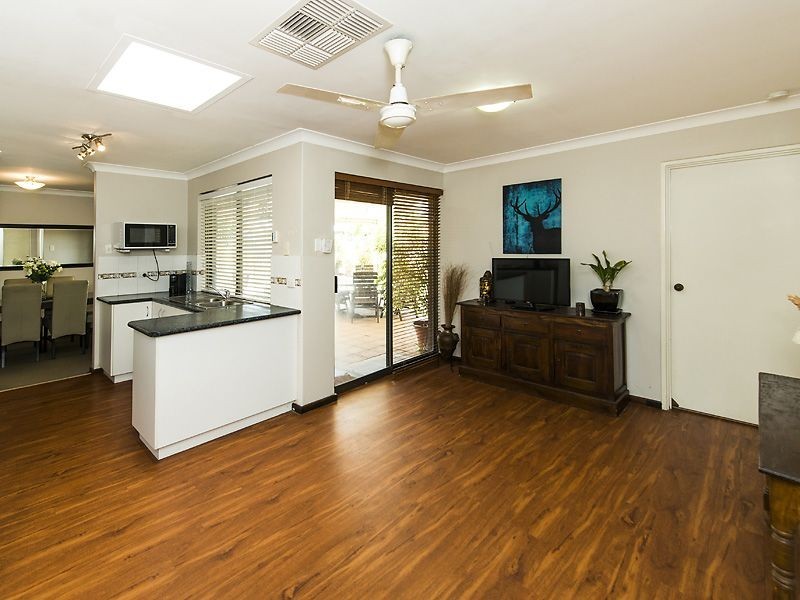 44 Durack Crescent, Gosnells WA 6110
