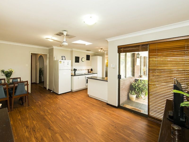 44 Durack Crescent, Gosnells WA 6110