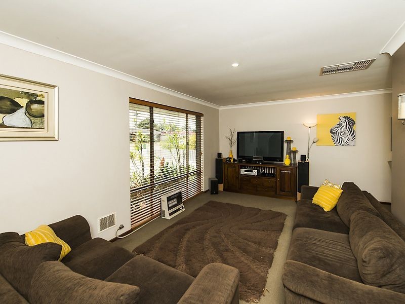 44 Durack Crescent, Gosnells WA 6110