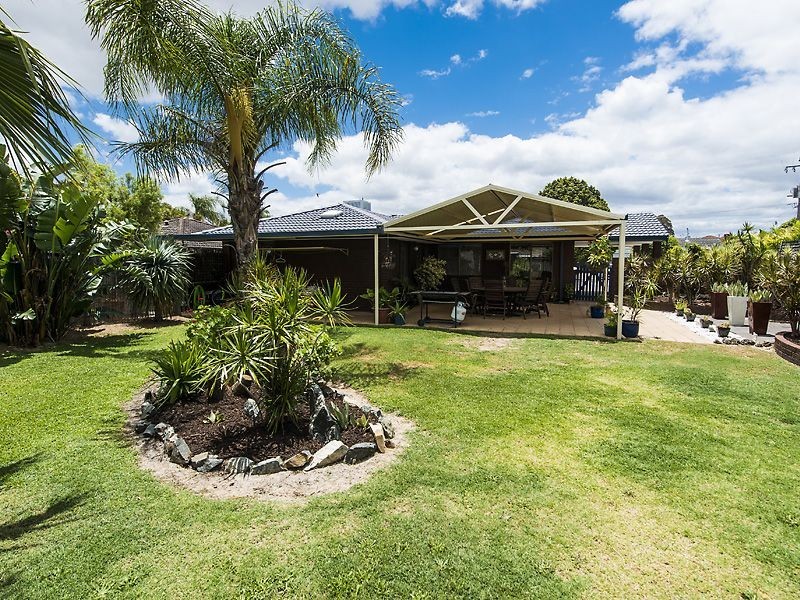 44 Durack Crescent, Gosnells WA 6110