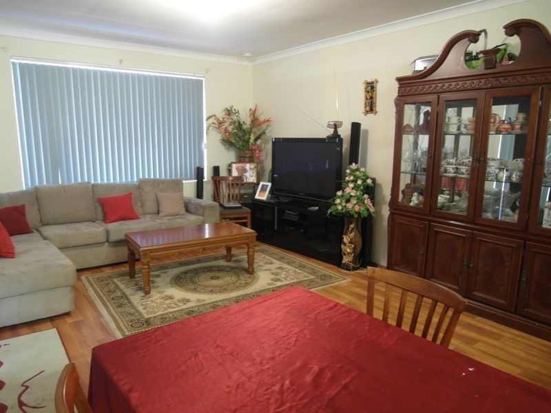 32 Wilkinson Street, Gosnells WA 6110