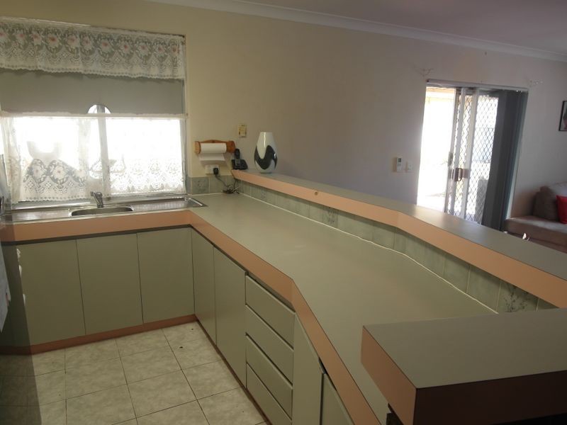 32 Wilkinson Street, Gosnells WA 6110
