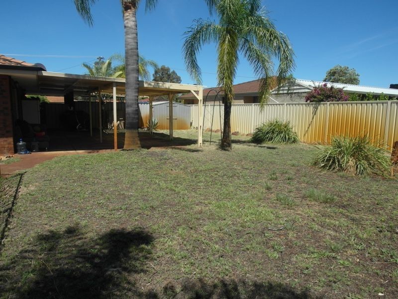 32 Wilkinson Street, Gosnells WA 6110