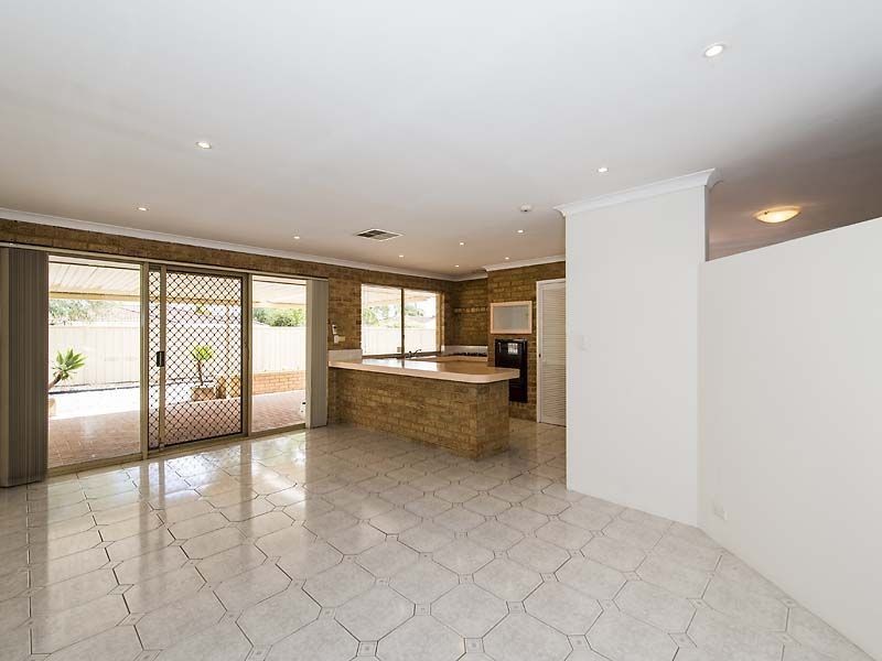 19 Fillmore Way, Gosnells WA 6110