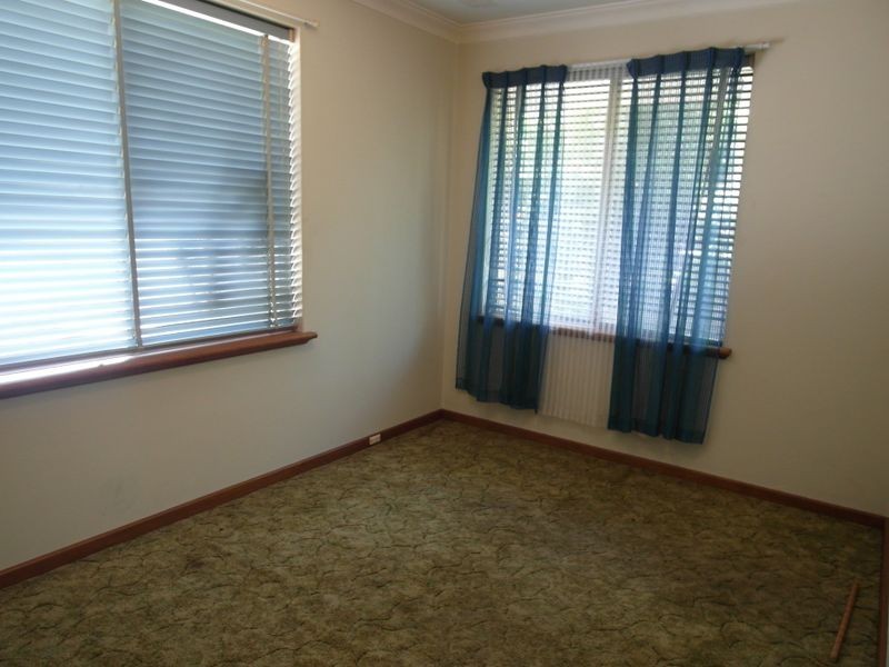 81 Carisbrooke Street, Maddington WA 6109