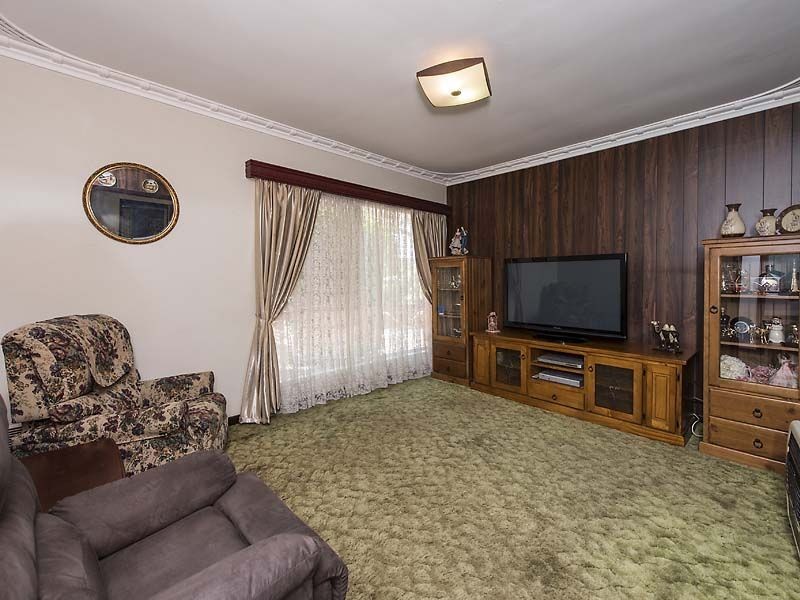 9 Croft Street, Gosnells WA 6110