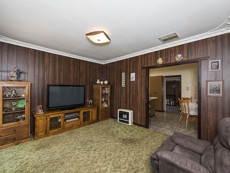 9 Croft Street, Gosnells WA 6110