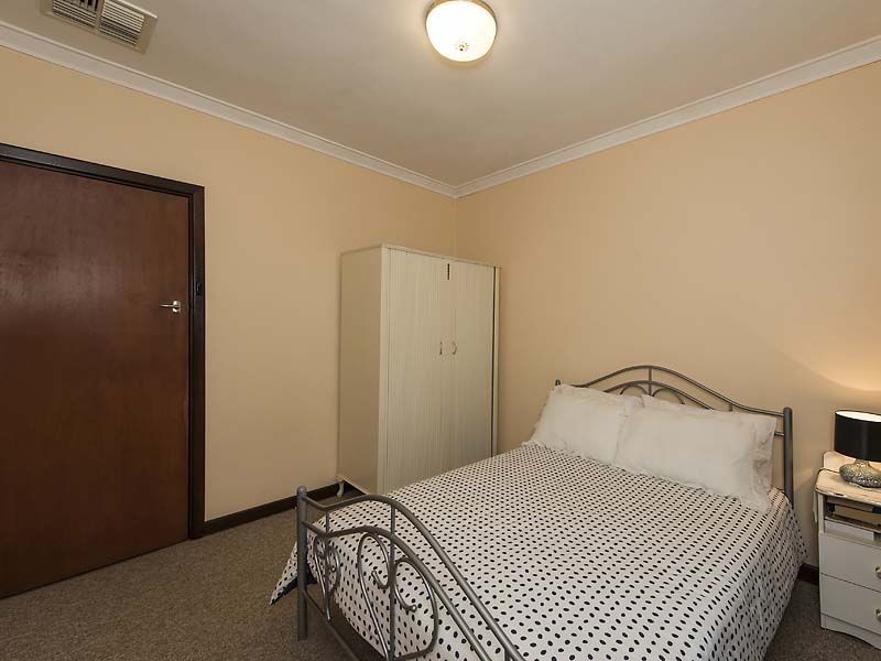 9 Croft Street, Gosnells WA 6110