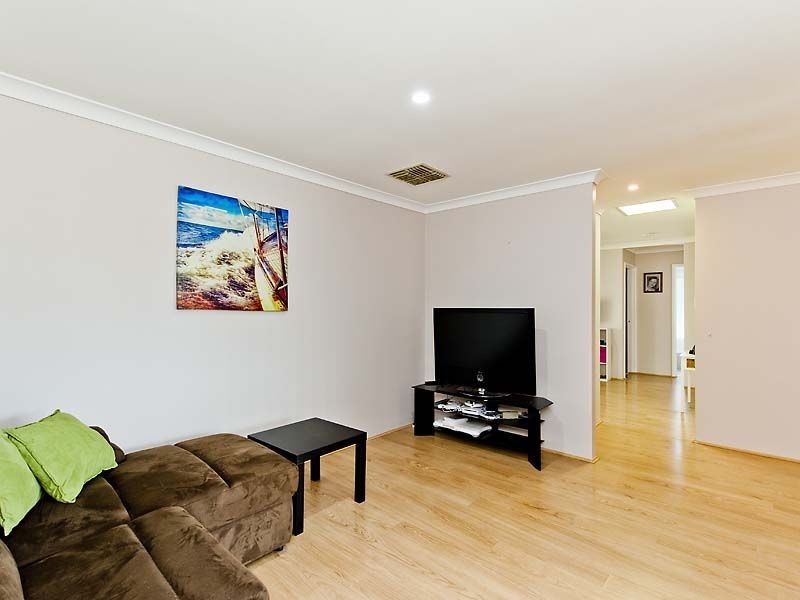 45 Dwyer Crescent, Gosnells WA 6110